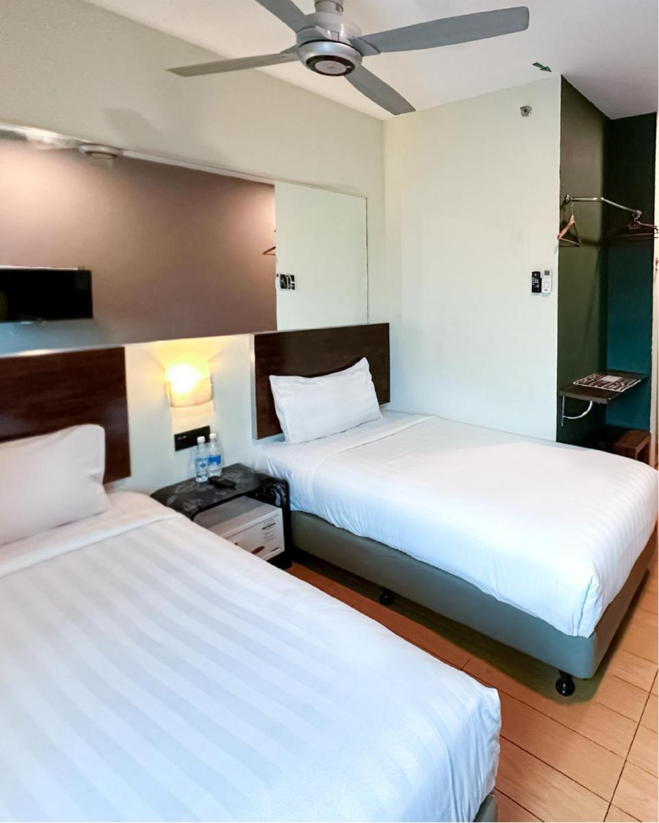 Tune Hotel - Kota Bharu City Centre Экстерьер фото