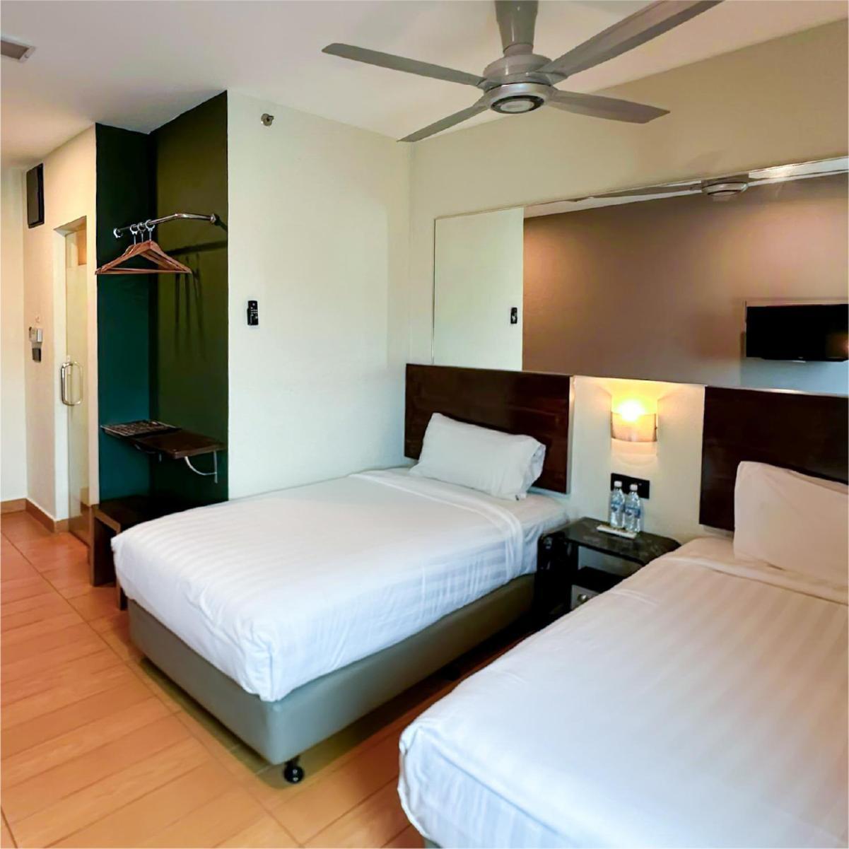 Tune Hotel - Kota Bharu City Centre Экстерьер фото