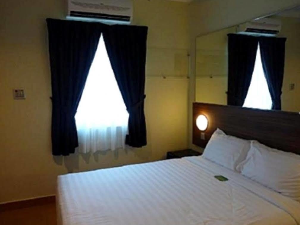 Tune Hotel - Kota Bharu City Centre Экстерьер фото