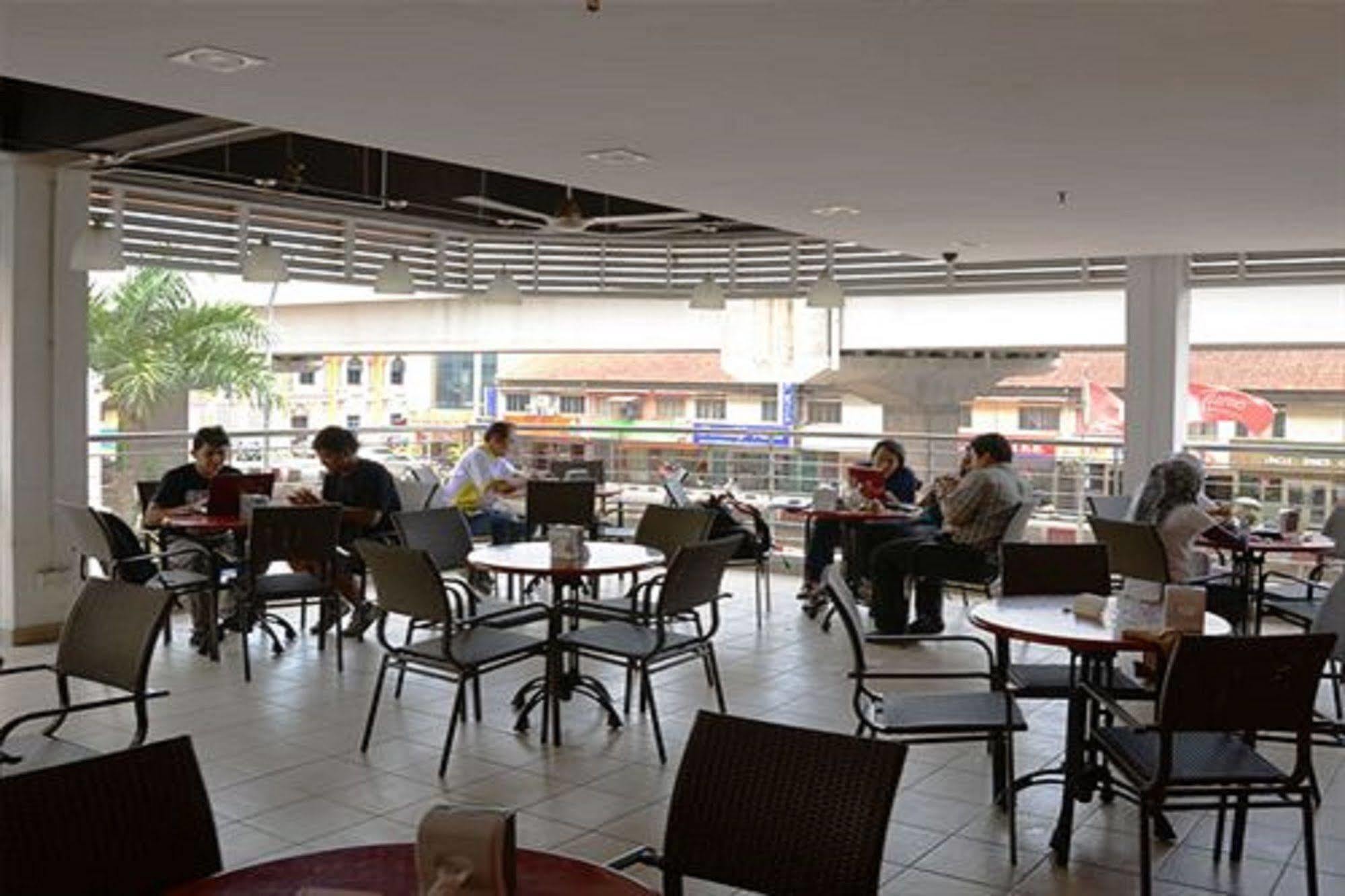 Tune Hotel - Kota Bharu City Centre Экстерьер фото